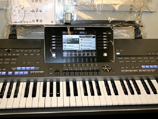 PoulaTo: Yamaha Tyros5,4,3, Korg Pa4X, Motif XF8, Roland Fantom G8